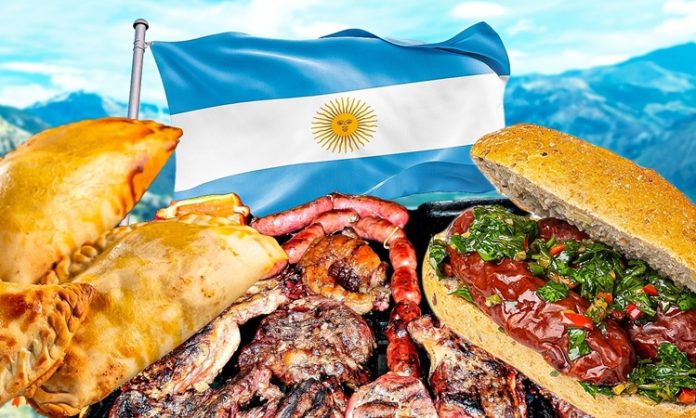 Arjantin Mutfağı Arjantin mutfağı, Güney Amerika’nın en zengin ve en karakteristik gastronomilerinden biridir. Ülkenin geniş coğrafyası, farklı iklim bölgeleri ve verimli toprakları, yemek kültürünü derinden etkilemiştir. Yerli halkın geleneksel tarifleri, İspanyol ve İtalyan göçmenlerin mutfak alışkanlıklarıyla birleşerek benzersiz bir lezzet mozaiği oluşturmuştur. Özellikle İtalyan mutfağından gelen makarna, pizza ve tatlı çeşitleri Arjantin sofralarında önemli bir yer tutar. Konulu bir haber görseli.