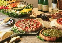 İtalyan Mutfağı İtalyan mutfağı, yüzyıllar boyunca farklı kültürlerin etkisiyle zenginleşmiş ve dünya çapında tanınan bir gastronomi kültürü haline gelmiştir. Antik Roma’dan günümüze uzanan süreçte yemekler, hem beslenme hem de kültürel bir ifade biçimi olarak önem kazanmıştır. Doğal malzemeler kullanımı, İtalyan yemeklerinin hem lezzetli hem de sağlıklı olmasını sağlıyor. Konulu bir haber görseli.
