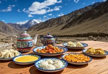 Ladakh Mutfağı Ladakh mutfağı, Himalayalar’ın zorlu coğrafyasında yaşayan toplulukların beslenme alışkanlıklarından doğmuştur. Yüksek rakım ve soğuk iklim, bölge mutfağının enerji ve dayanıklılık sağlayacak şekilde gelişmesini zorunlu kılmıştır. Ladakh mutfağı, hem günlük yaşamda hem de dini ve kültürel ritüellerde önemli bir yer tutar. Konulu bir haber görseli.