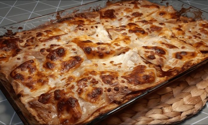 İtalyan mutfağı, dünyanın dört bir yanında lezzet ve tutku ile anılan bir gastronomi geleneğidir. Bu mutfağın derinliğini ve çeşitliliğini en iyi yansıtan üç ikonik yemek, Bolonya’nın katmanlı zenginliği Fırında Lazanya, aynı bölgenin klasik et sosu Spagetti Bolonez ve Roma’nın ateşli sadeleştirilmiş lezzeti Penne Arabiata'dır. Her biri farklı bir hazırlık tekniği ve tarihi arka plana sahip olan bu üçlü, İtalya'nın bölgesel mutfak kimliklerini ve makarna kültürünün çeşitliliğini gözler önüne serer. Bu haberimizde, bu üç başyapıtın sırlarını ve sofralarımızdaki yerlerini inceliyoruz. Konulu bir haber görseli.